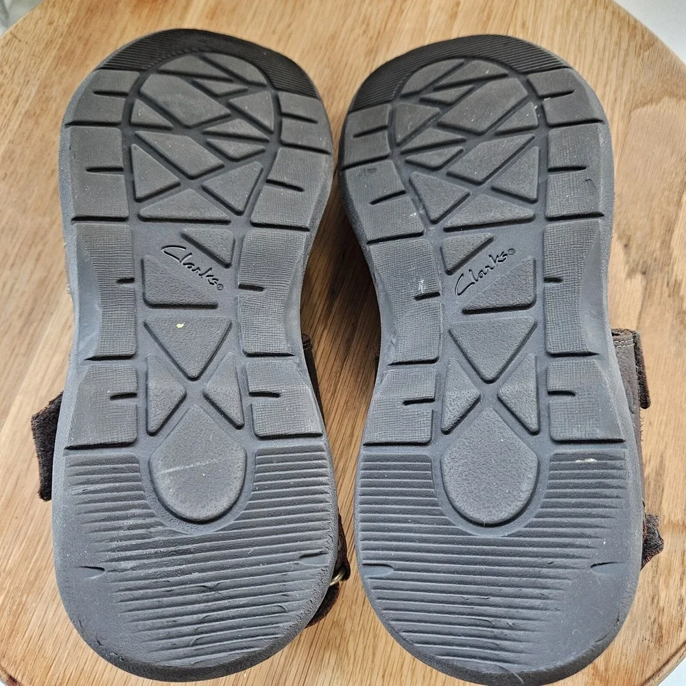 MENS CLARKS HAPSFORD COVE LEATHER CASUAL HOOK & LOOP FISHERMAN SANDALS SIZE 10